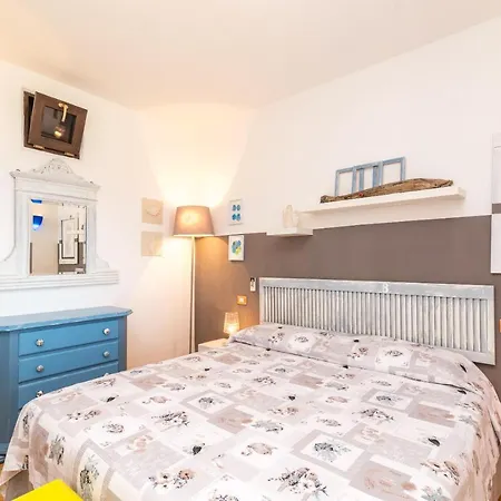 Belvedere 33-2 Pet Friendly Lägenhet Olbia